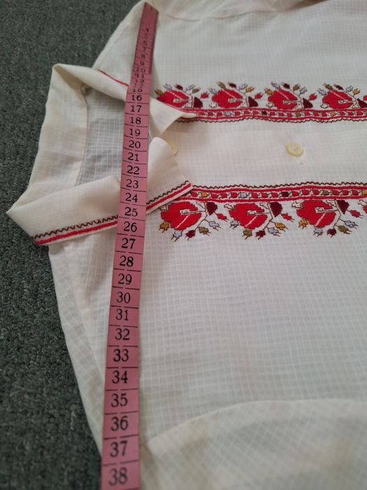 Народна носия 8-12 г. - 90 €