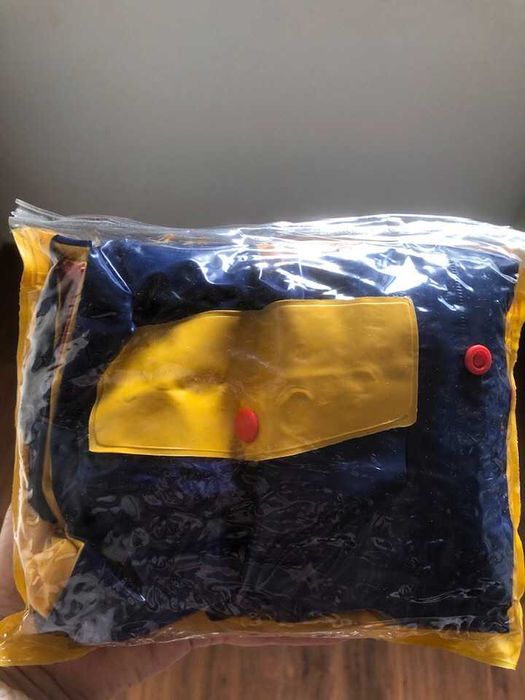 Нов дъждобран за момче или момиче – 4 години -  100% водоустойчив