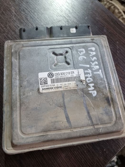 Ecu Vw Passat B6 03G906018 ER