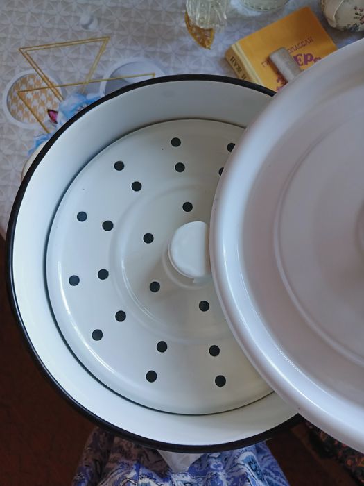 Посуда  мантоварка эмалированная