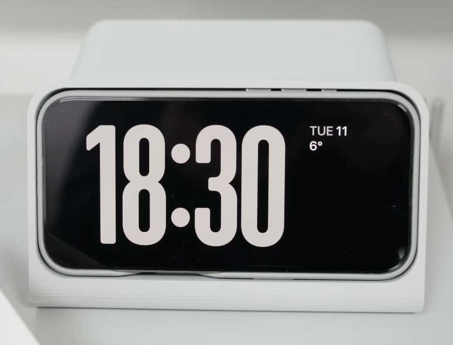 Suport iPhone cu încărcare wireless – Design modern Nou