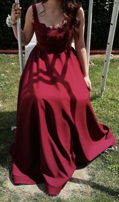 Официална рокля по поръчка – носена веднъж!