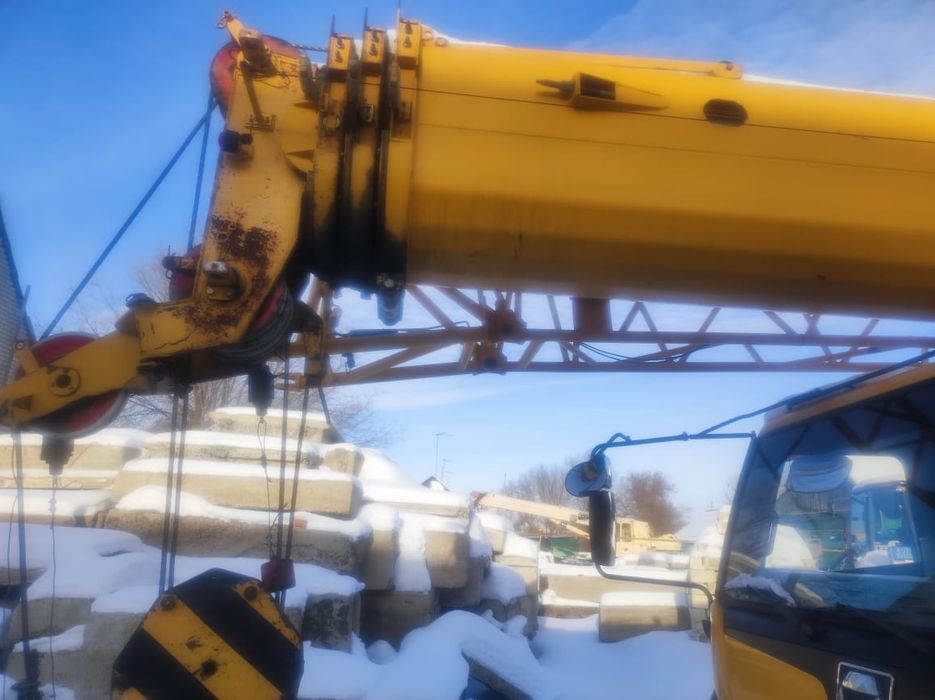 Продам Автокран китаец