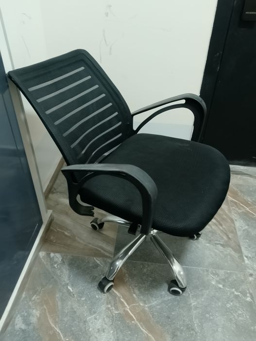 Кресло офисное Ручки поломоны