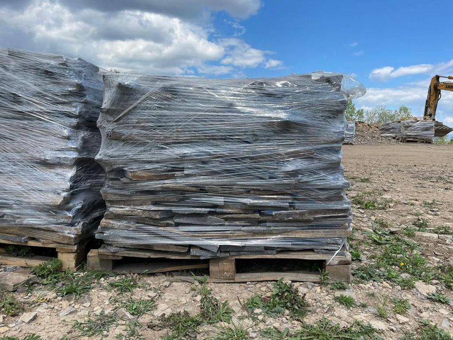 Paleți din piatra naturala