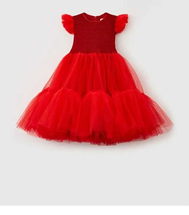 Платье нарядное для девочки 110-116