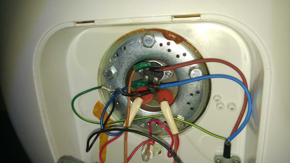 Electrician servicii