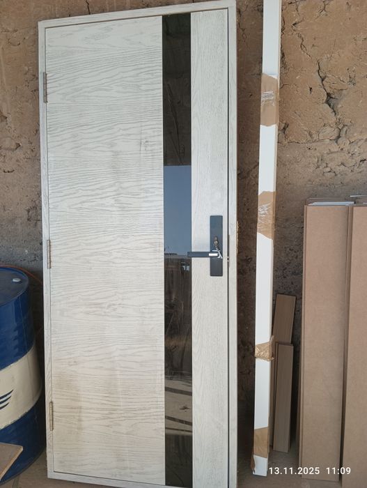 Taylor eshik razmer 210/90 xolati ideal yengi zamogi blan