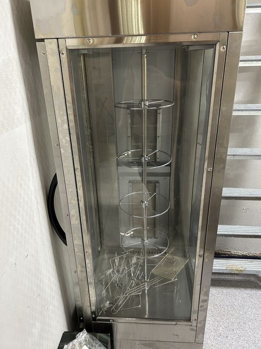 Продаеться профессиональный гриль аппарат(газовый)