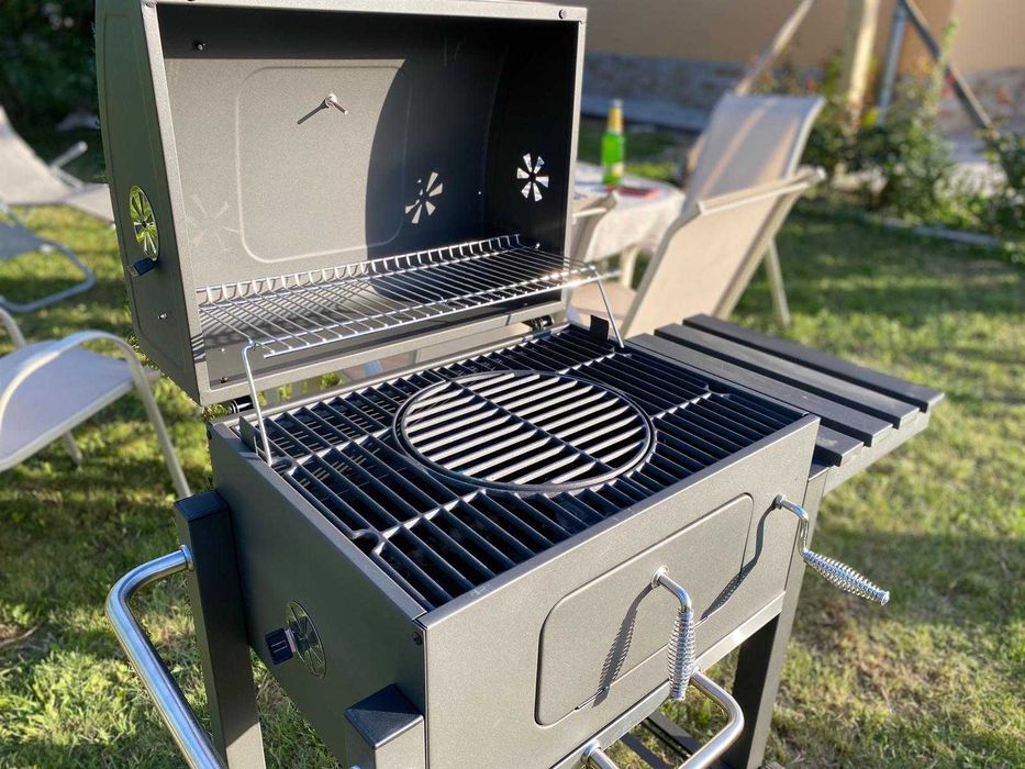 Gratar profesional, grill de fonta, roti, capac, termometru etc Nou!