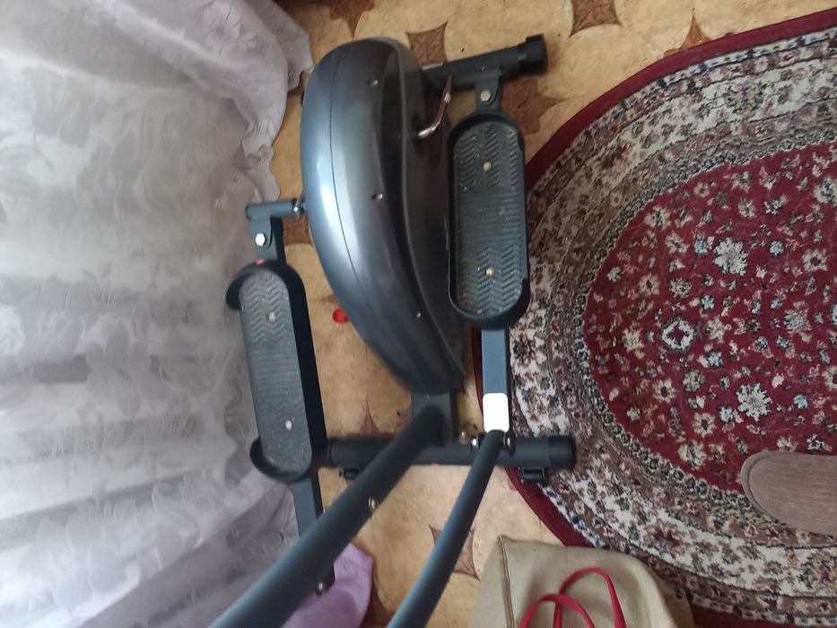 Продам эллптический тренажёр