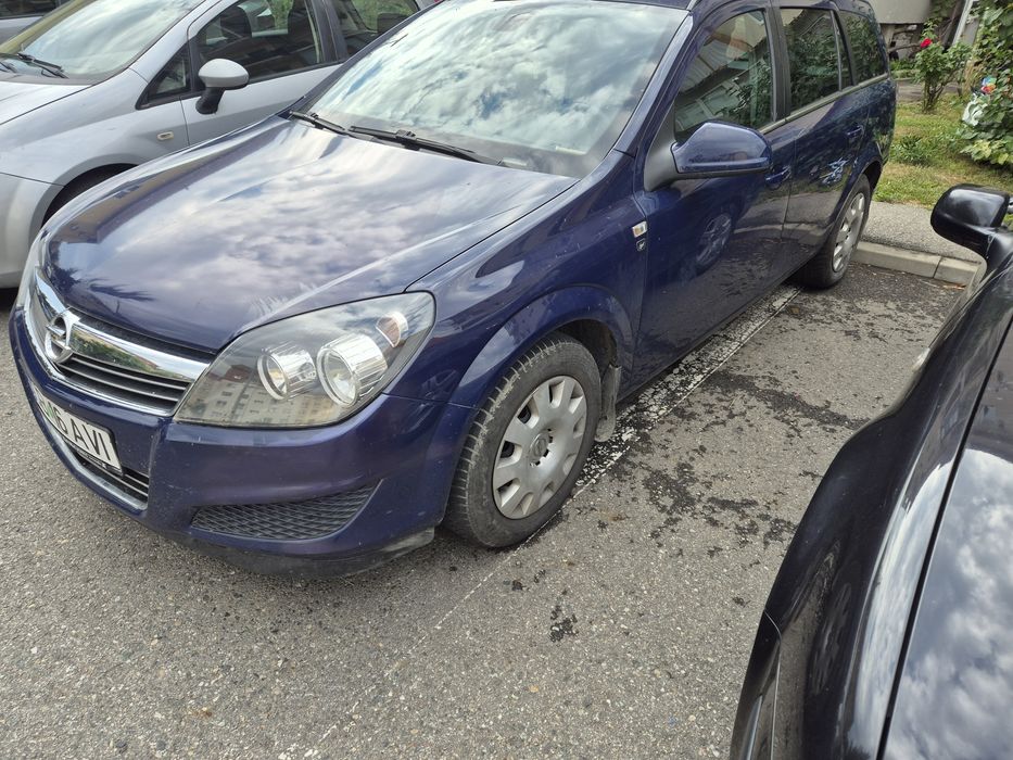 OPEL Astra 2011 — imagine 3