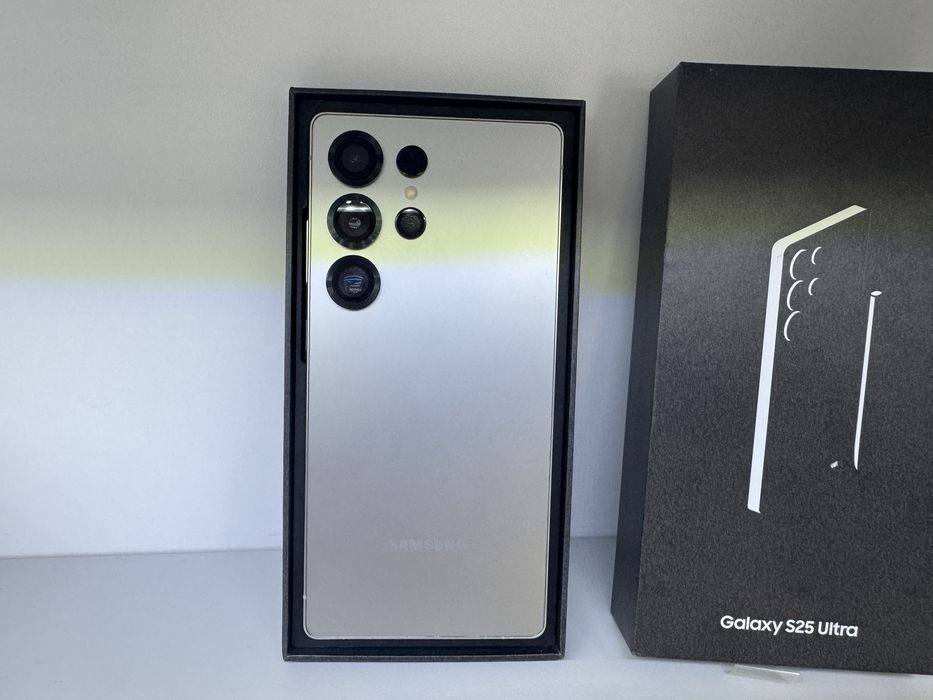 Samsung S25 Ultra 512/12GB