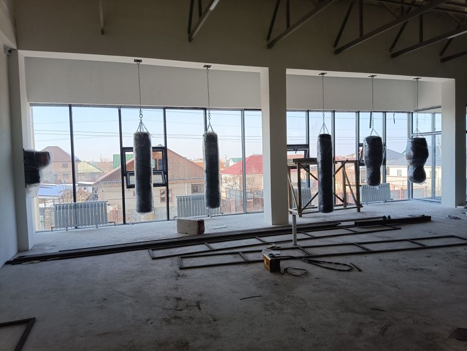 Боксерские мешки и груши