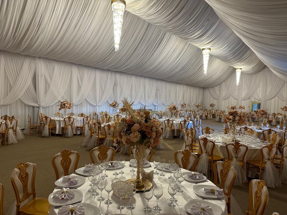 Salon evenimente de vanzare la cheie sau asociere