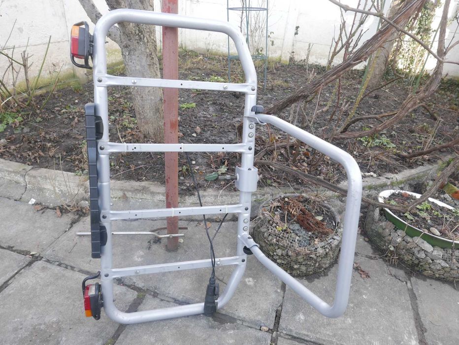 Suport Cadru Thule pentru Biciclete, Fixat pe Carligul Masinii