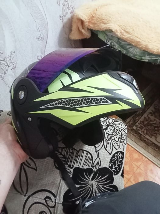 Продам мотор шлем
