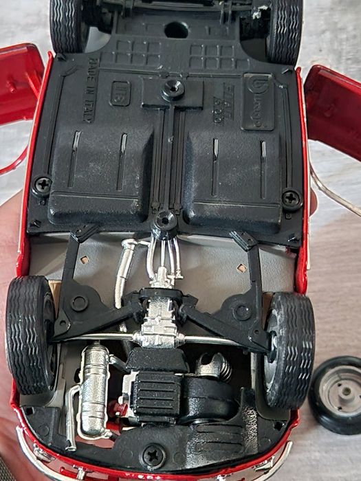 Vând machetă auto de colecție Fiat 500,