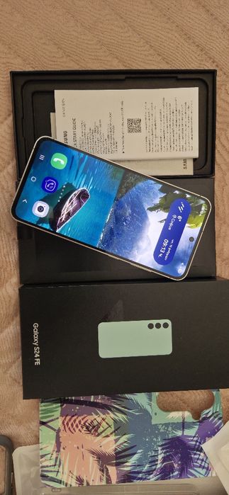 Samsung S24Fe Mint