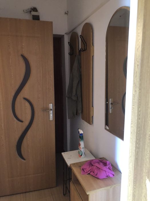 Vand apartament cu 2 camere in giurgiu