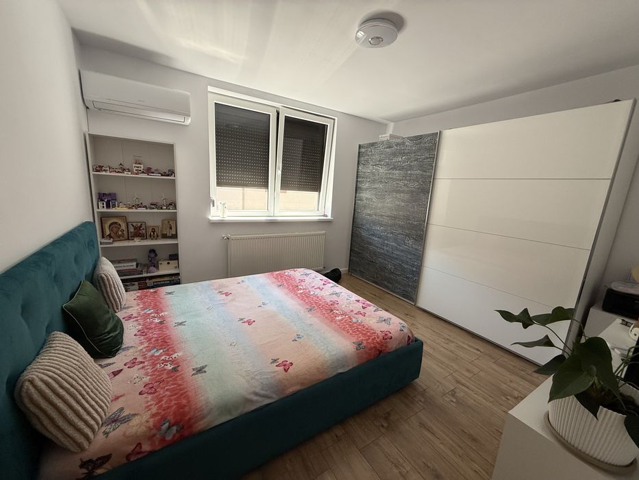 Apartament cu 3 camere