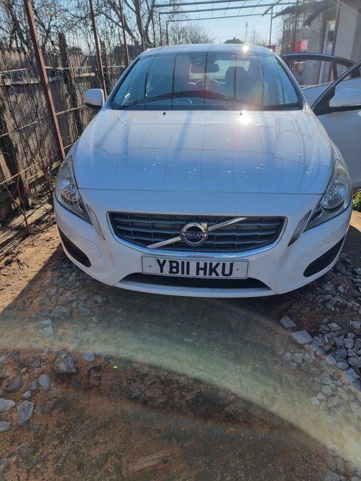 Dezmembrez volvo s40 s60 v50  s80 c70 v70 v40