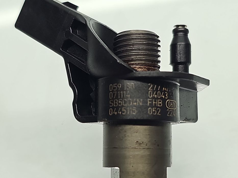 Injector Volkswagen Touareg (7LA, 7L6) [Fabr 2003-2010] 059130277AH 3.