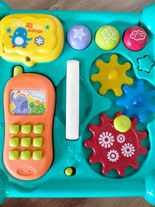 Развивающая игрушка -сортер