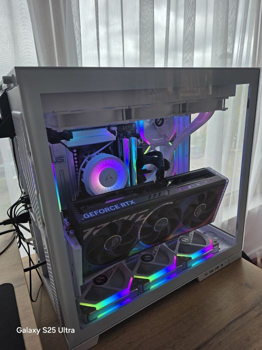 Геймърски компютър 9800x3d,RTX 4080, 32GB ram