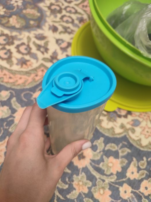 Посуда Tupperware,