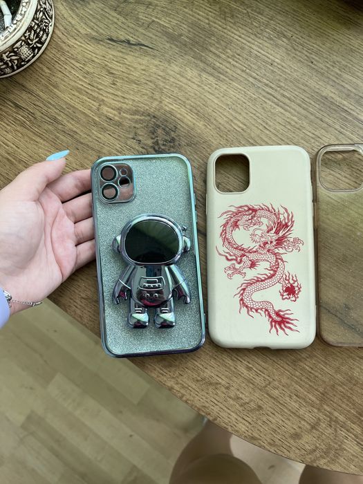 Калъфи за iPhone 11