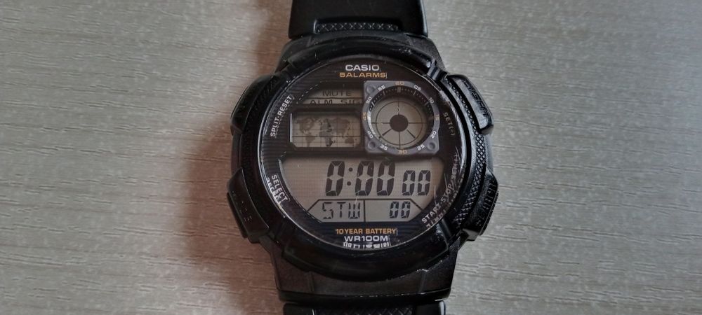 Мъжки часовник Casio AE-1000W