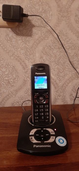 Продаю радиотелефон