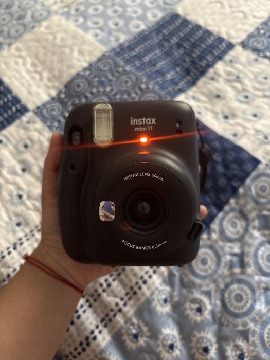 Instax mini 11 брала за 65.000 тг