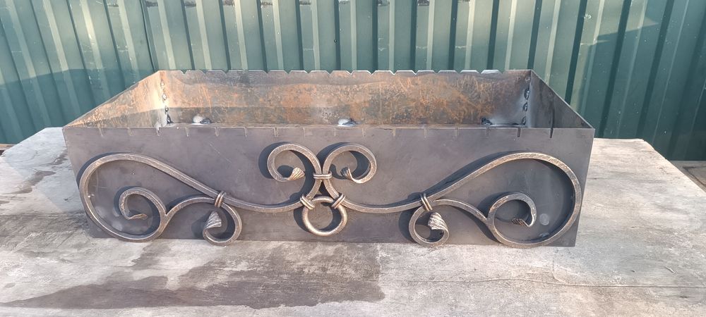 Разборный кованый мангал