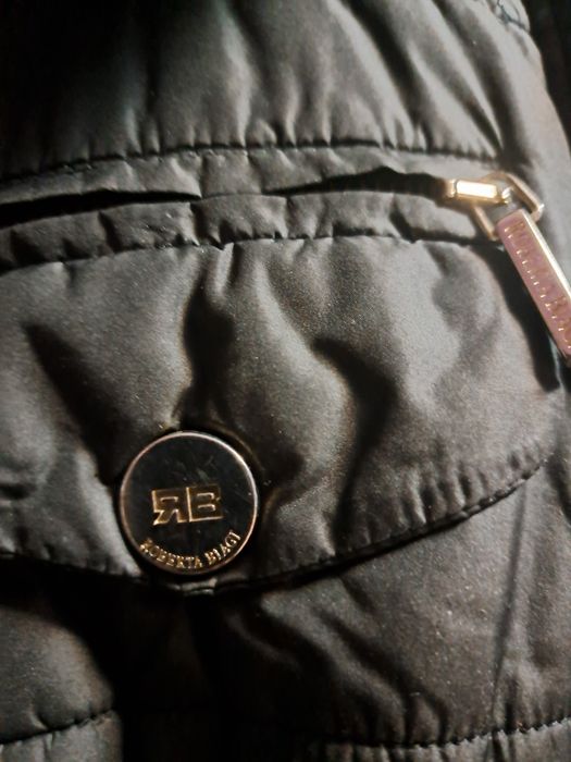 Яке  за момиче  размер  М-BershkaRoberta Biagi