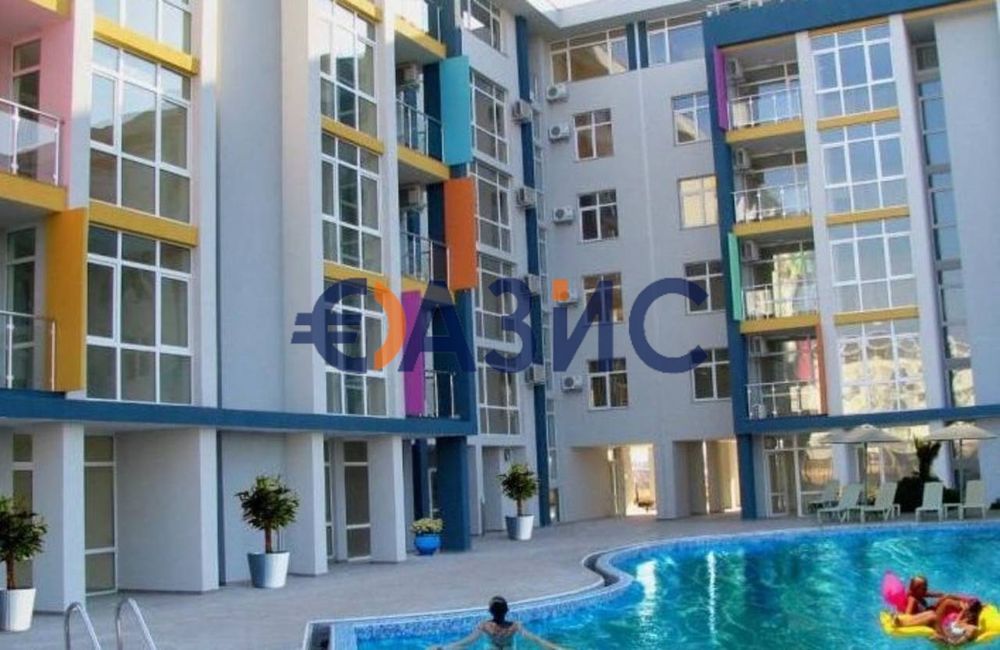 Продава се Двустаен апартамент в к.к. Слънчев бряг - 64 кв.м за 1000 €/кв.м - Снимка #12