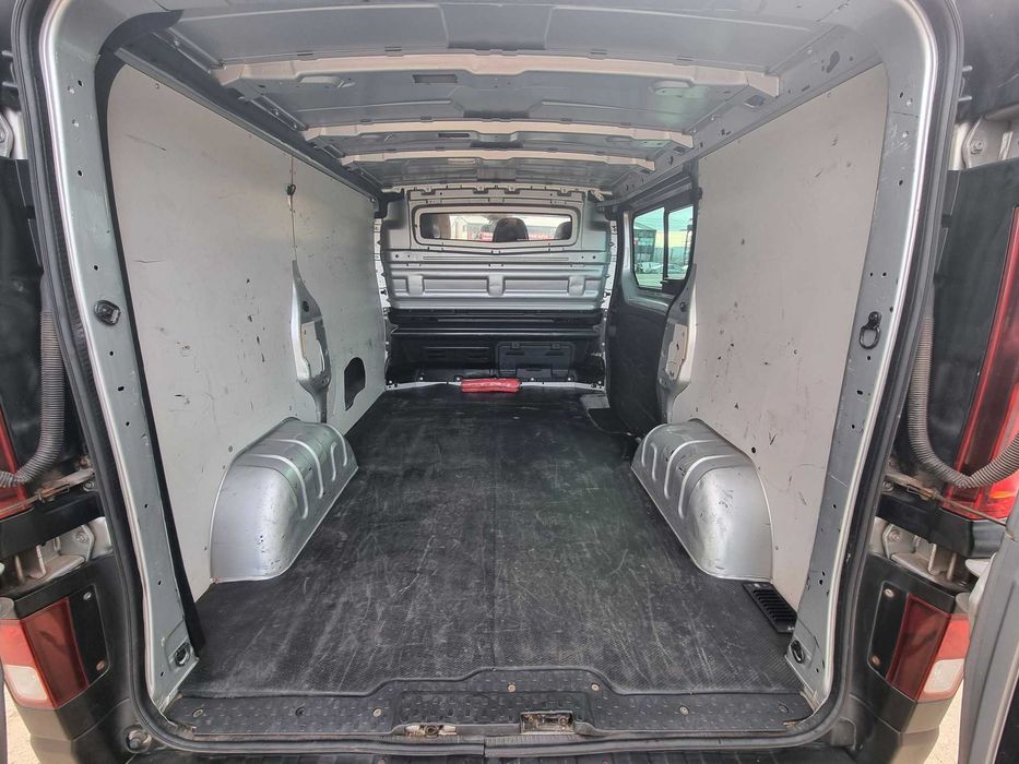 OPEL VIVARO 1.6 DIESEL Bi-Turbo 140cp // 2015 // RATE FIXE//AVANS ZERO