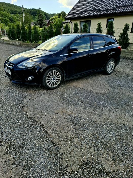 FORD Focus 2013 — imagine 3