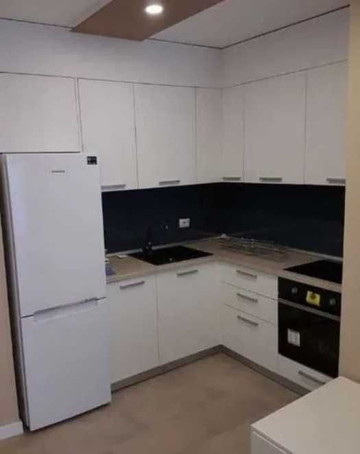 Дава се под наем Двустаен апартамент в Пловдив, Каменица 1 - 40 кв.м за 127.5 € - Снимка #1