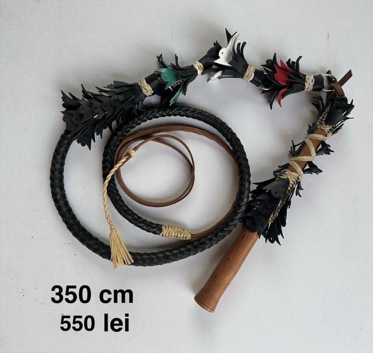 Bici traditional din piele, pocneste, cai, ciobani, oi, oieri