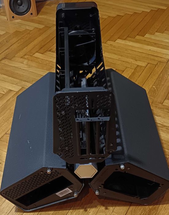 Vand carcasa PC/Calculator: Gamer Storm Tristellar