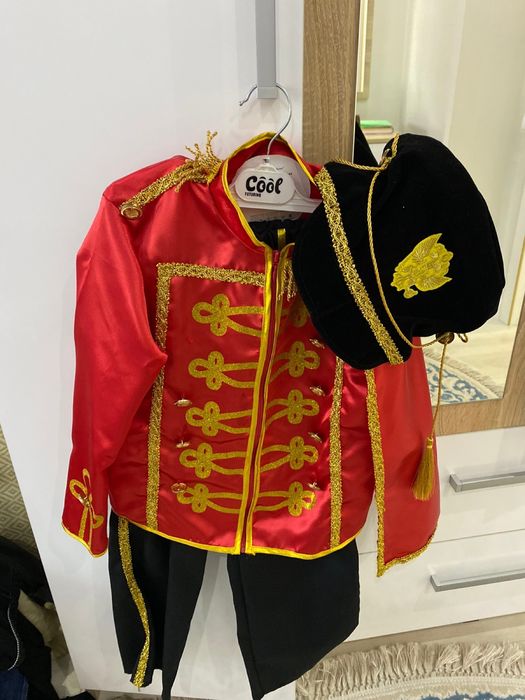 Прокат новогодних костюмов