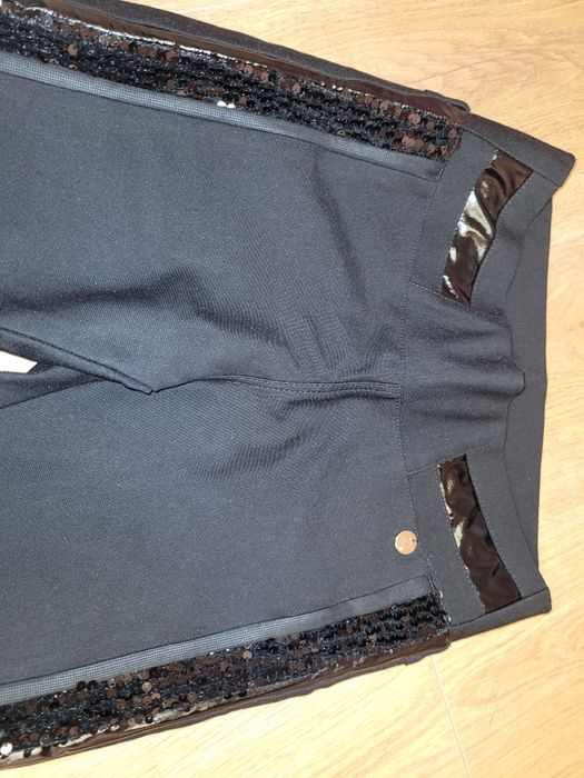 Черен клин панталон Lucy