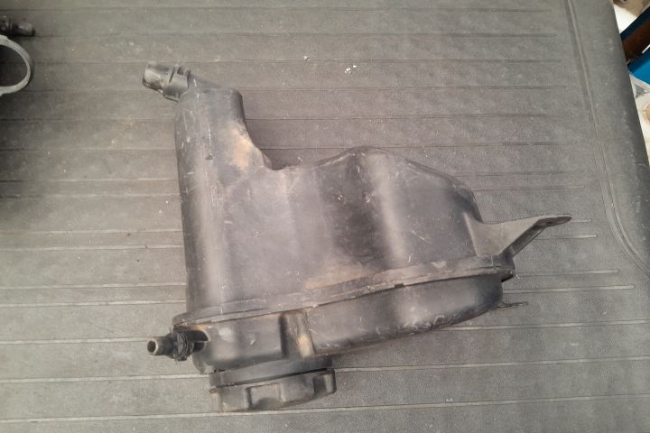 Vas expansiune 10617211 10617211 BMW Seria 1 E87