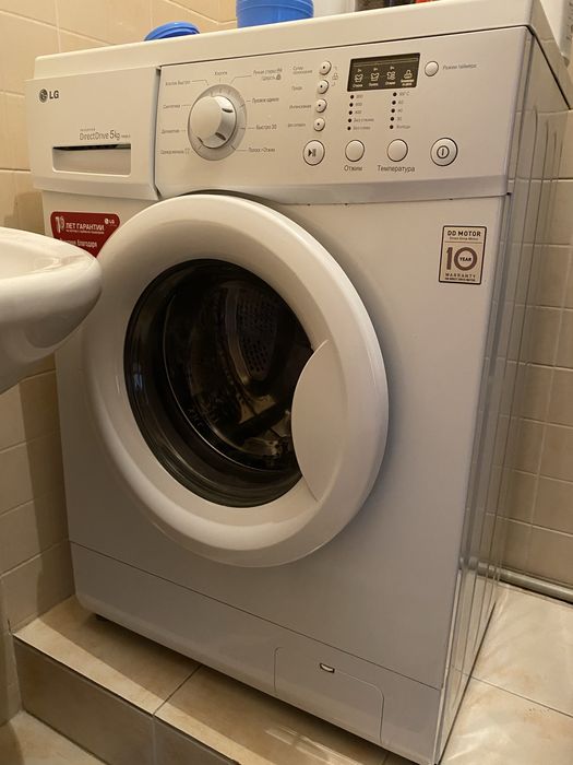 Продам стиральную машину