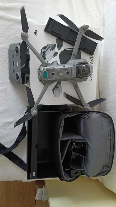 Drona DJI MAVIC AIR 2 fly more combo