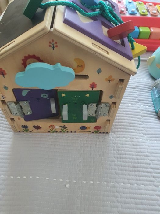 Продам игрушки, игры развивающие