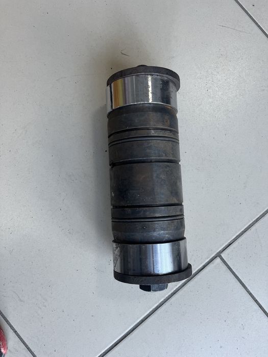 Серьга горизонтальная Кировец ссср