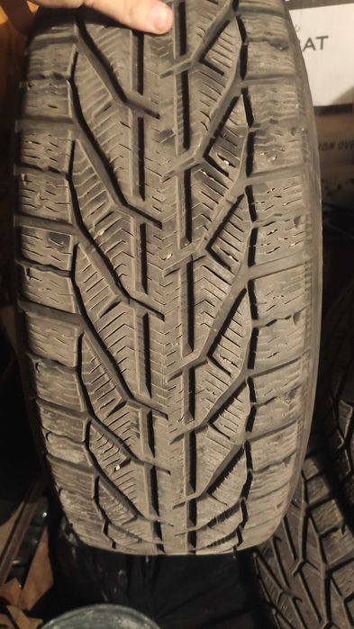 Зимни гуми Kormoran 235/65/17